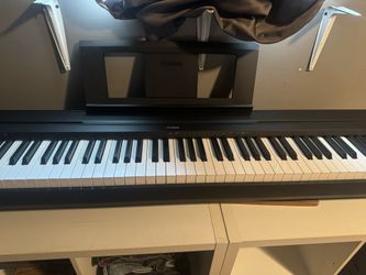 Yamaha Piano Full Size