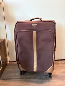 Brown medium London fog suitcase