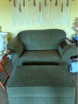 Green chair plus ottoman