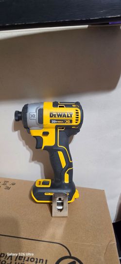Taladro dewalt