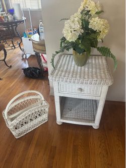 Attractive white wicker set