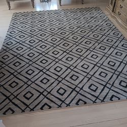 Floor RUG size 7.1/2×9.1/2 ft.