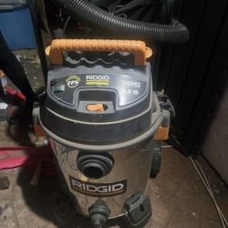 Ridgid Vaccum