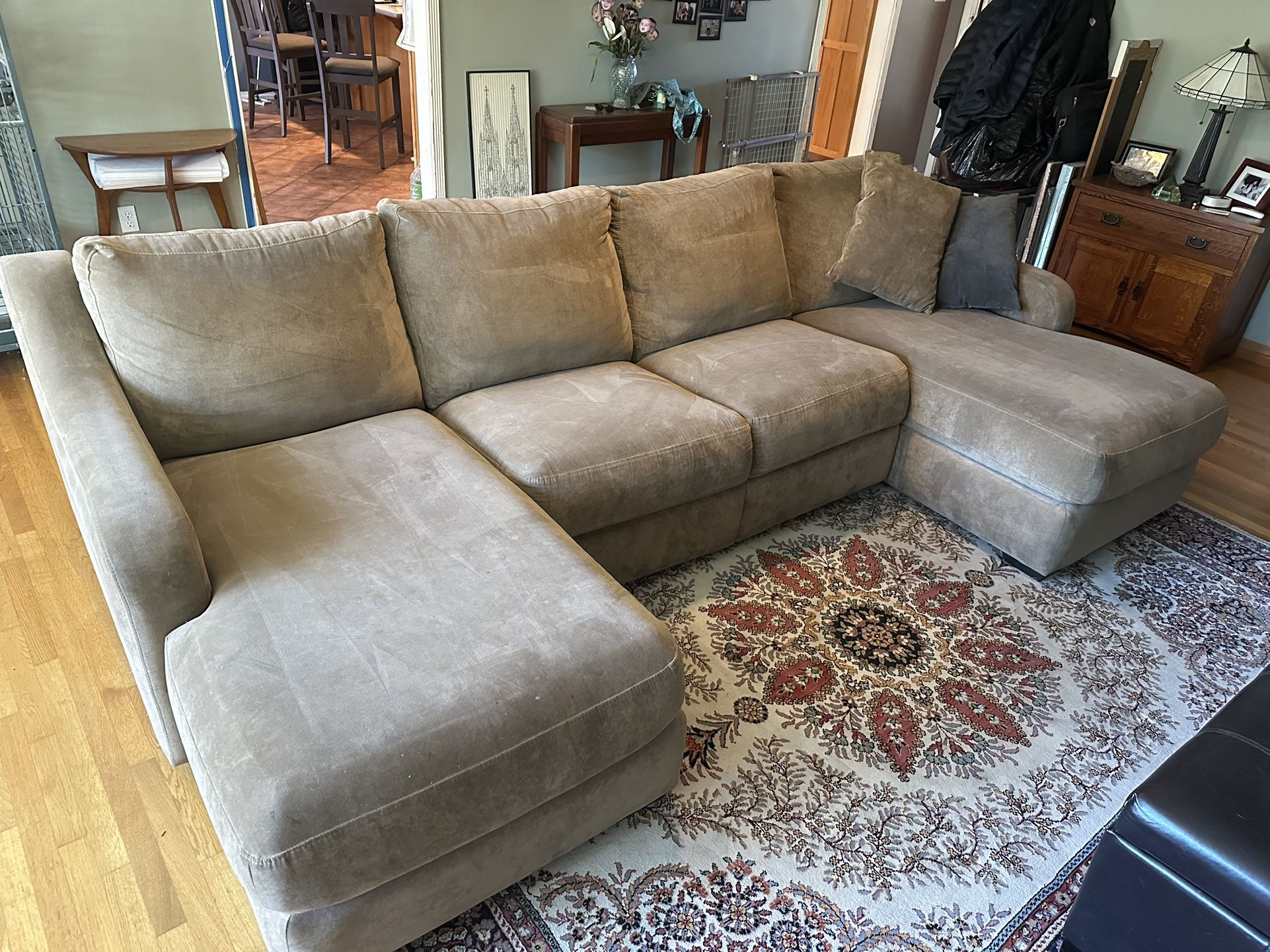 Dual Chaise-lounge Sofa