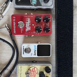 Pedals and Peavey Amp