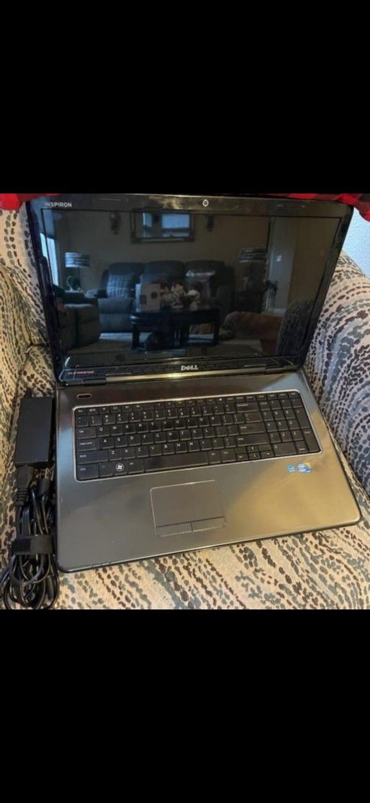 Dell inspiron N7010
