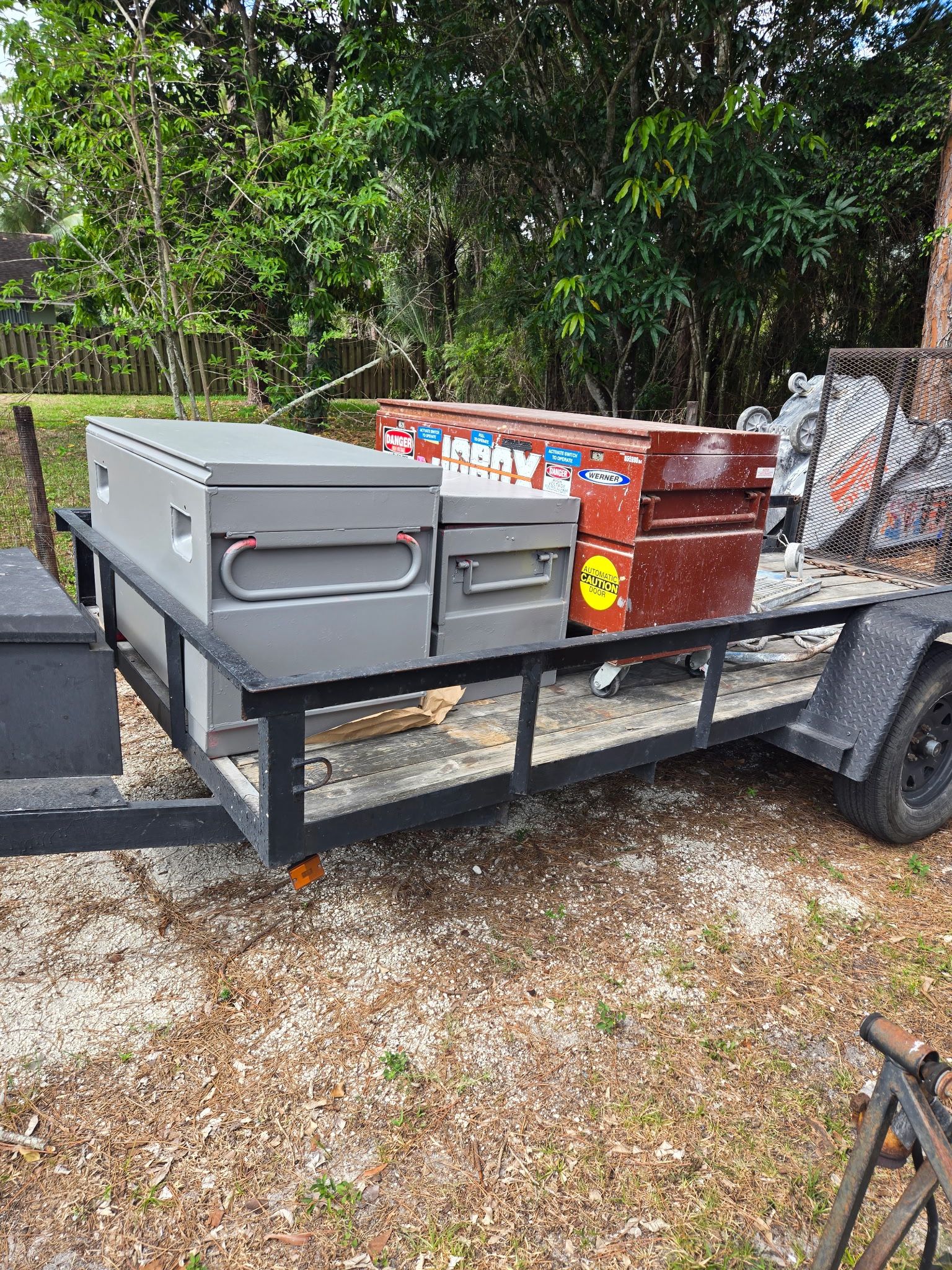 TOOL BOX