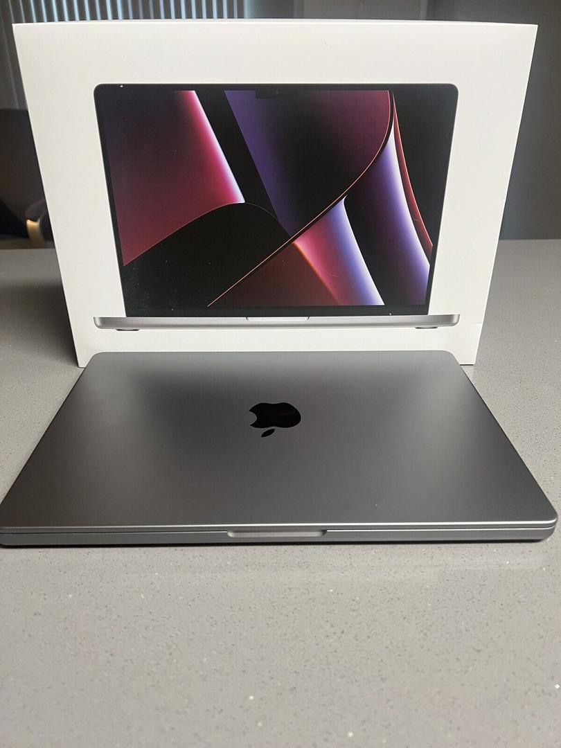 Free Stuff: MacBook Pro
