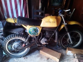 (Vintage) 2 stroke 250. AHRMA RACING.78 Suzuki PE ...