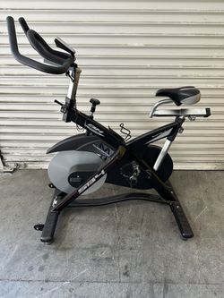 BH Fitness SB4 Spin Bike With Monitor 