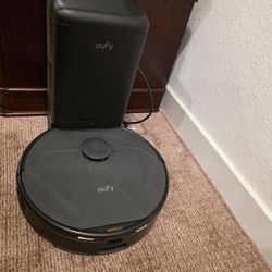 Robot vacuum