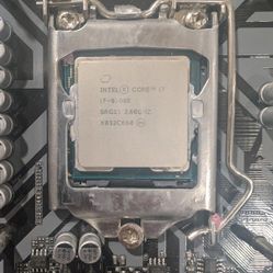 I7 9700k           Gigabyte.         Motherboard