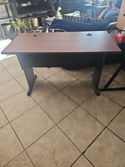 Small Office Desk