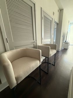 Set of 2 Modern Accent Chairs $180 OBO