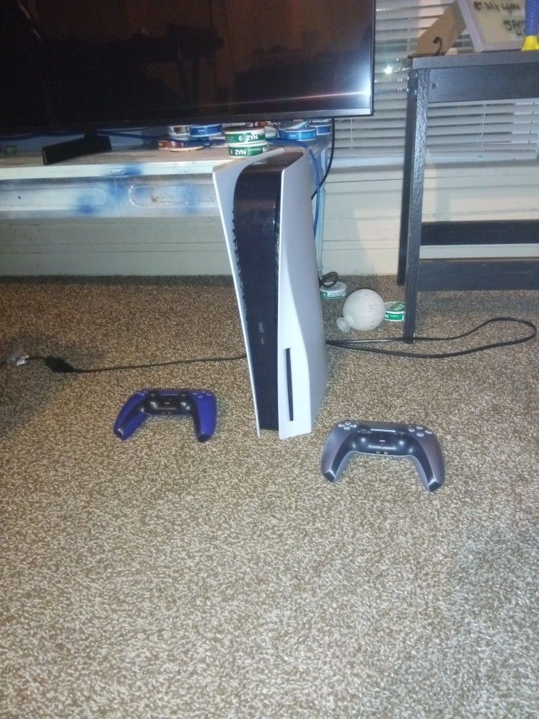 PS5 Disc Version with 2 Controllers