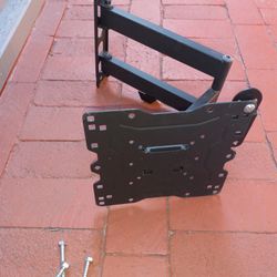 Full Motion TV WALL MOUNT 