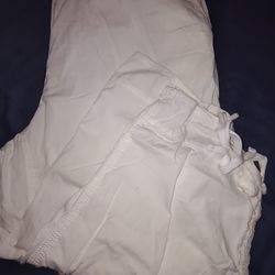 Woman's Capris