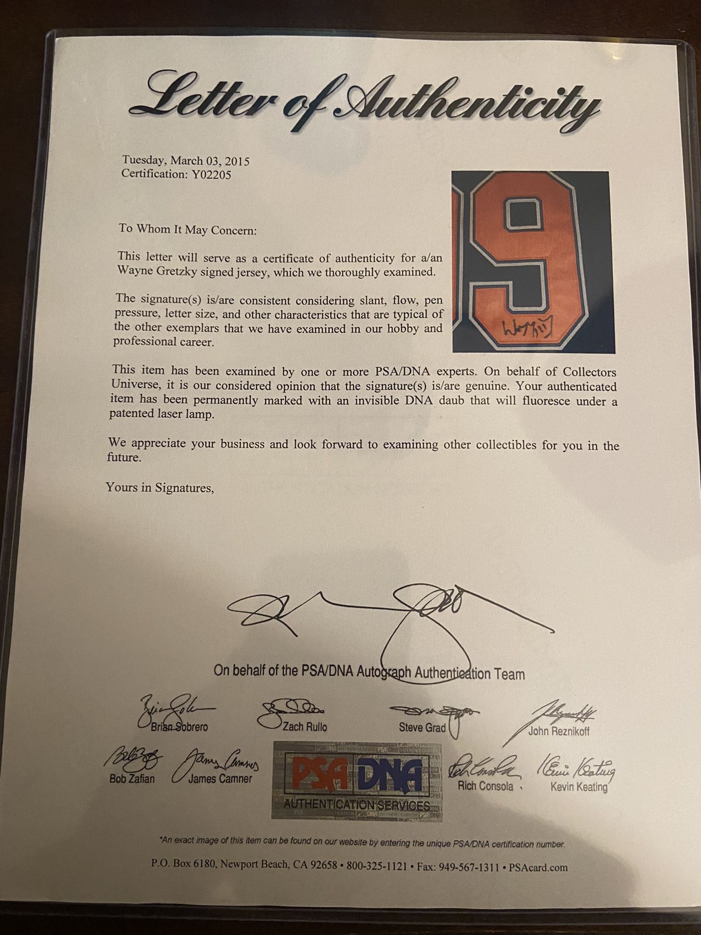 Wayne Gretzky Autographed Edmonton Oilers Autographed Jersey with Delu –  Latitude Sports Marketing