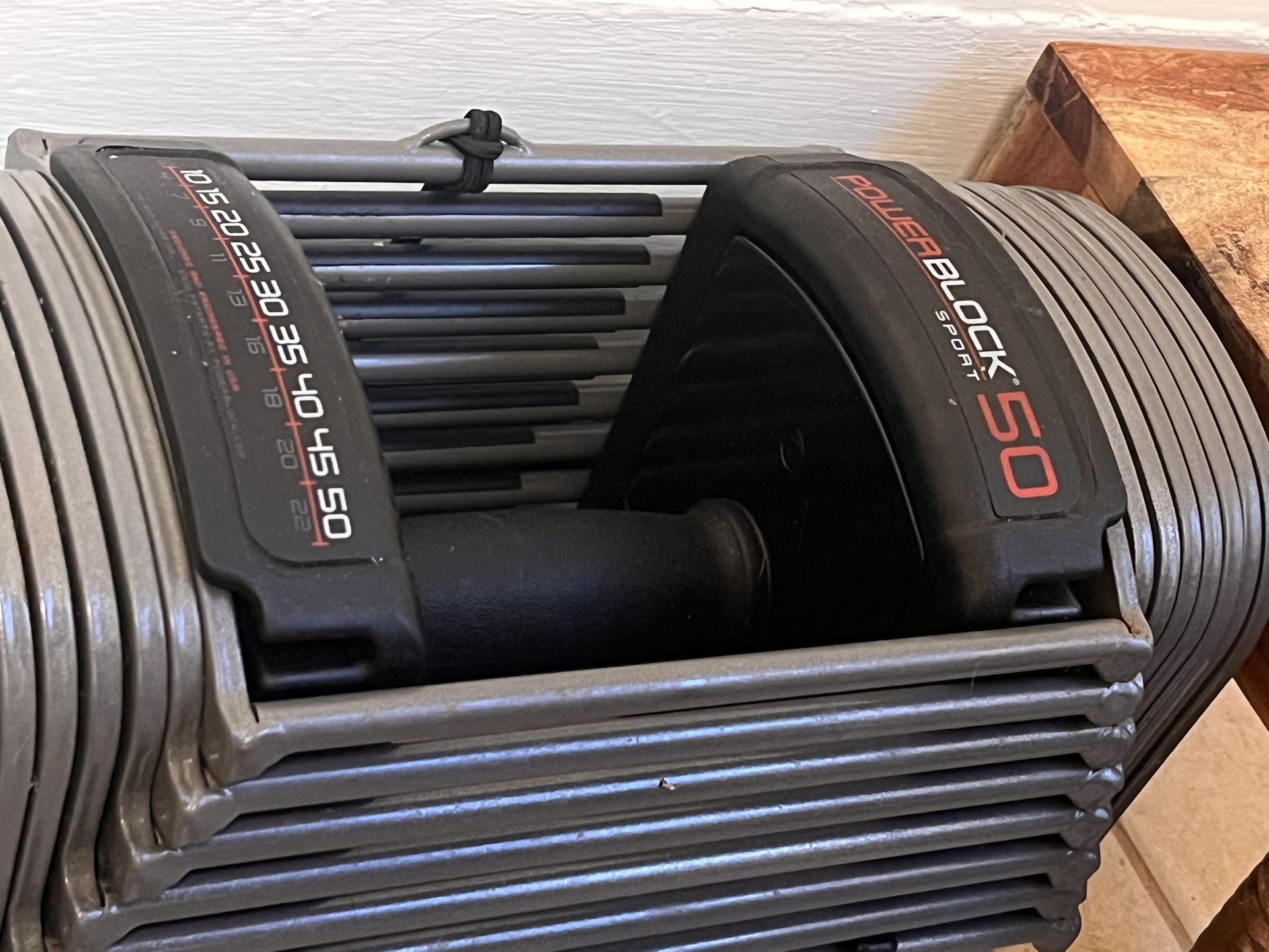 Adjustable Dumbells 