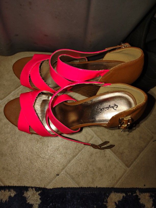 Ladies Wedges Shoes