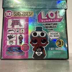 LOL Surprise Furniture Sleepover with Sleepy Bones & 10+ Surprises