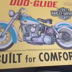 2001 Harley Davidson metal sign