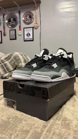 Jordan 4 Fear