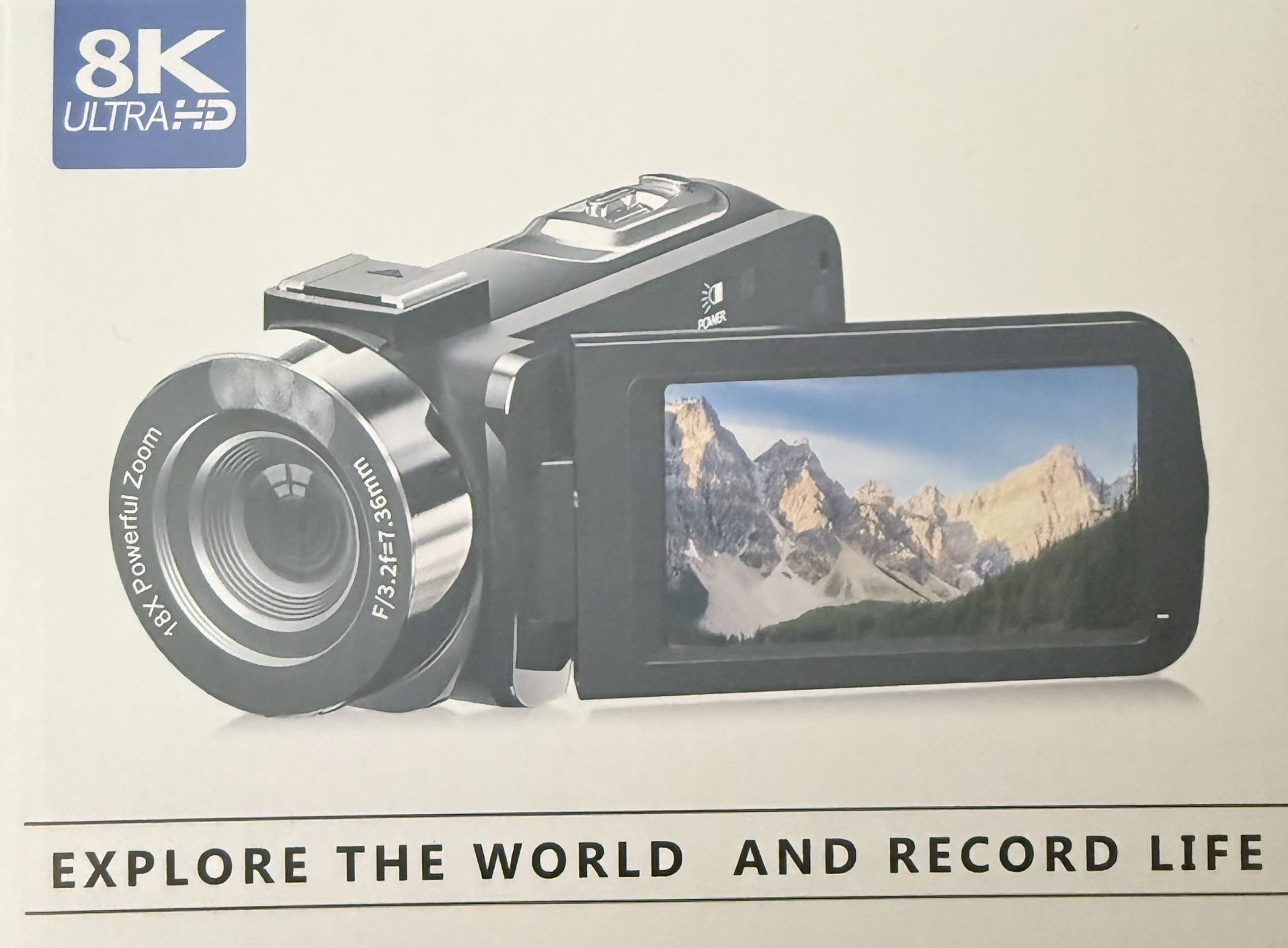 BRAND-NEW 8K VLOGGING CAMERA