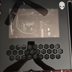 Alienware Aurora R16 Gaming Desktop PC - Intel Core i7-14700K 20-Core up to 5.60 GHz, 16GB RAM, 2TB NVMe SSD + 14TB HDD, GeForce RTX 4060Ti 8GB GDDR6,