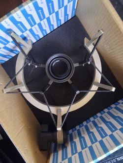 SENNHEISER MKS 4 SHOCKMOUNT