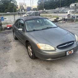 2005 Ford Tarus 