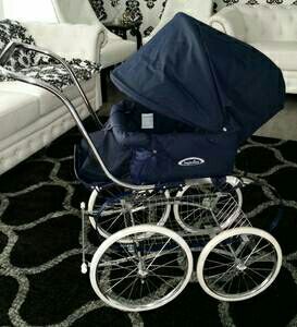 Inglesina Stroller Classica – Collection “Blue Label” / Pram Bassinet - NO  SHIPG