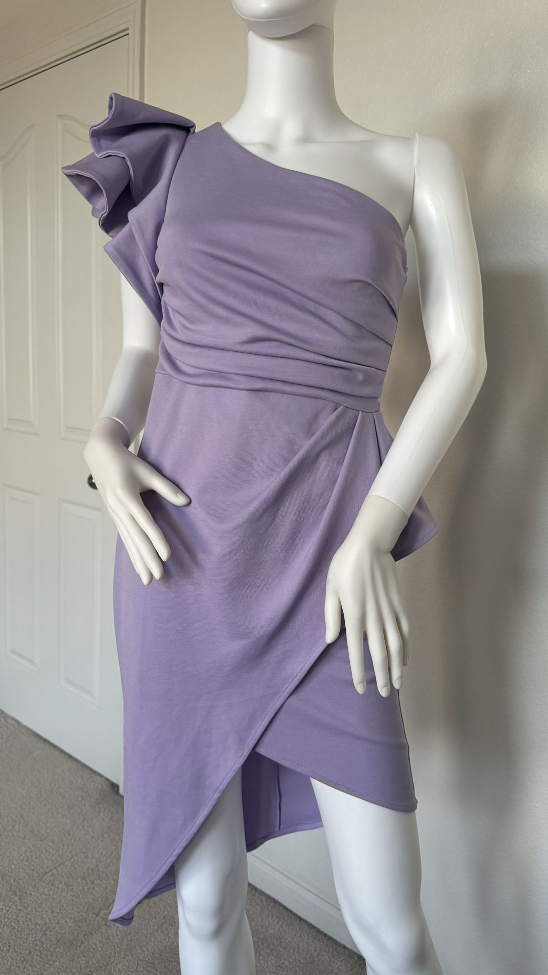 Brandnew Beautiful Dress Stretchable Size Small