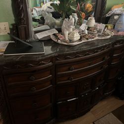 5 Pcs Bedroom Set