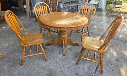 Dining set