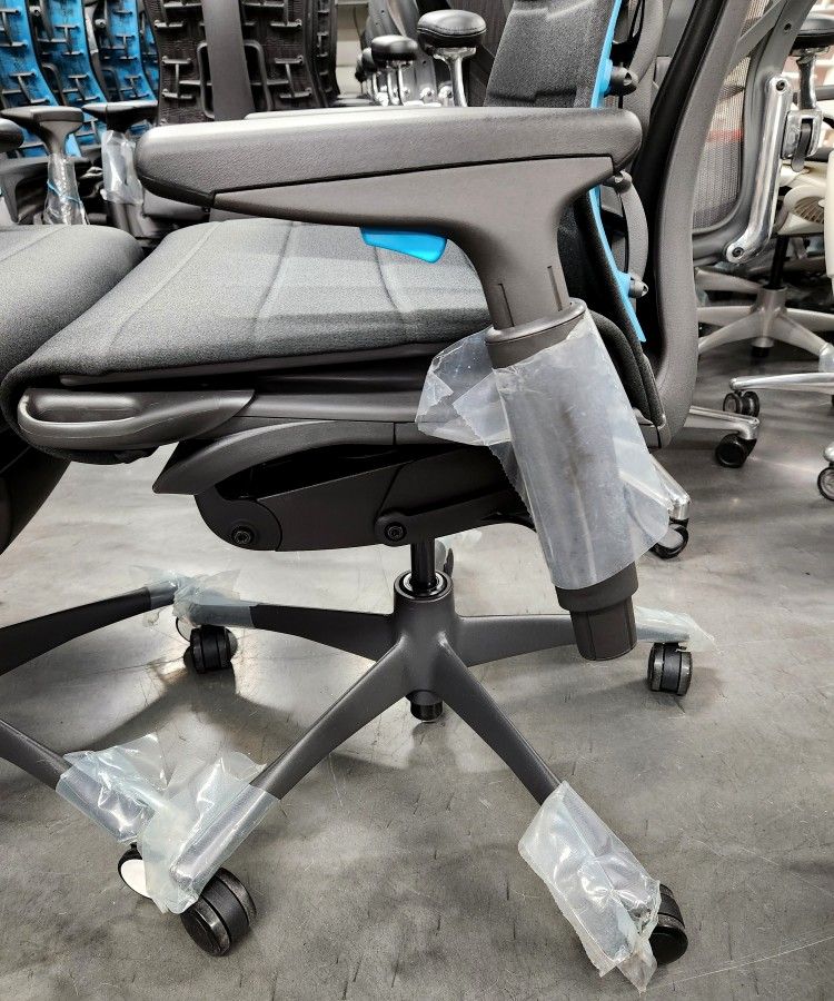 BRAND NEW!BEST PRICE FOR HERMAN MILLER LOGITECH X EMBODY GAMING CHAIRS