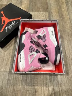 Jordan 4 Orchid Pink