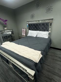 Mirrored 5pc queen bed set