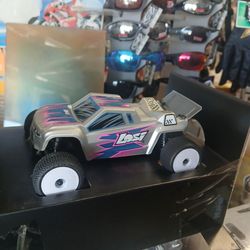 Losi micro T RC truggy brand new ready to run special deal $129