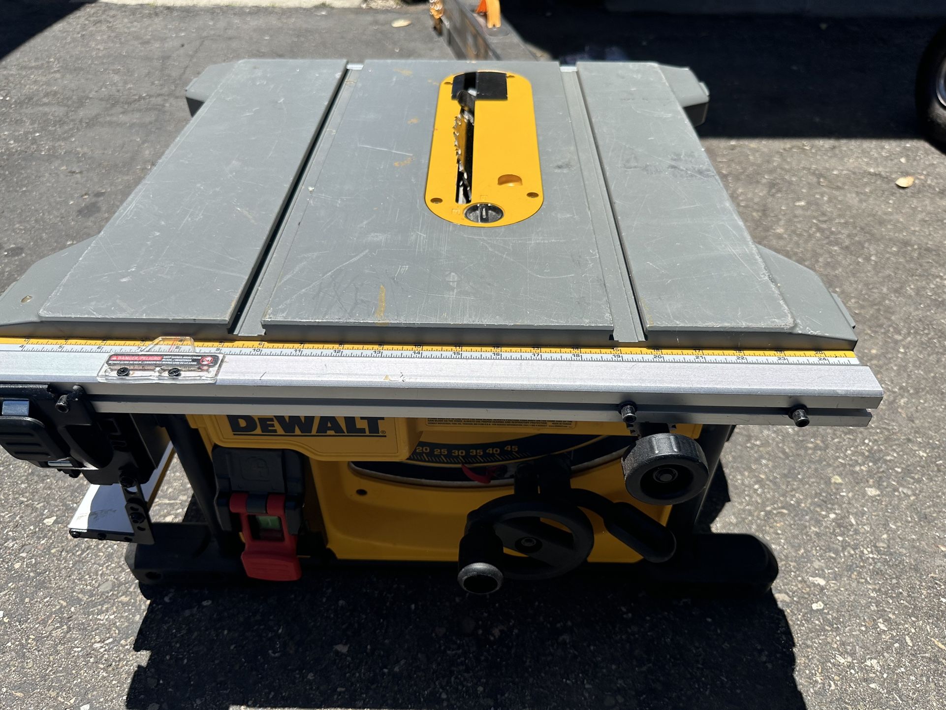 Dewalt Table Saw