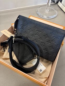 Louis Vuitton Gaston Wearable Wallet Monogram Shadow Black Crossbody M81115