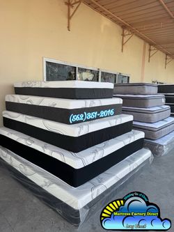 California king mattress and Boxspring bed set Colchon y tambor