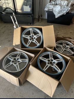 2023 C8 Corvette Rims