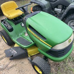John Deere 102 42” Riding Lawn Mower 17hp