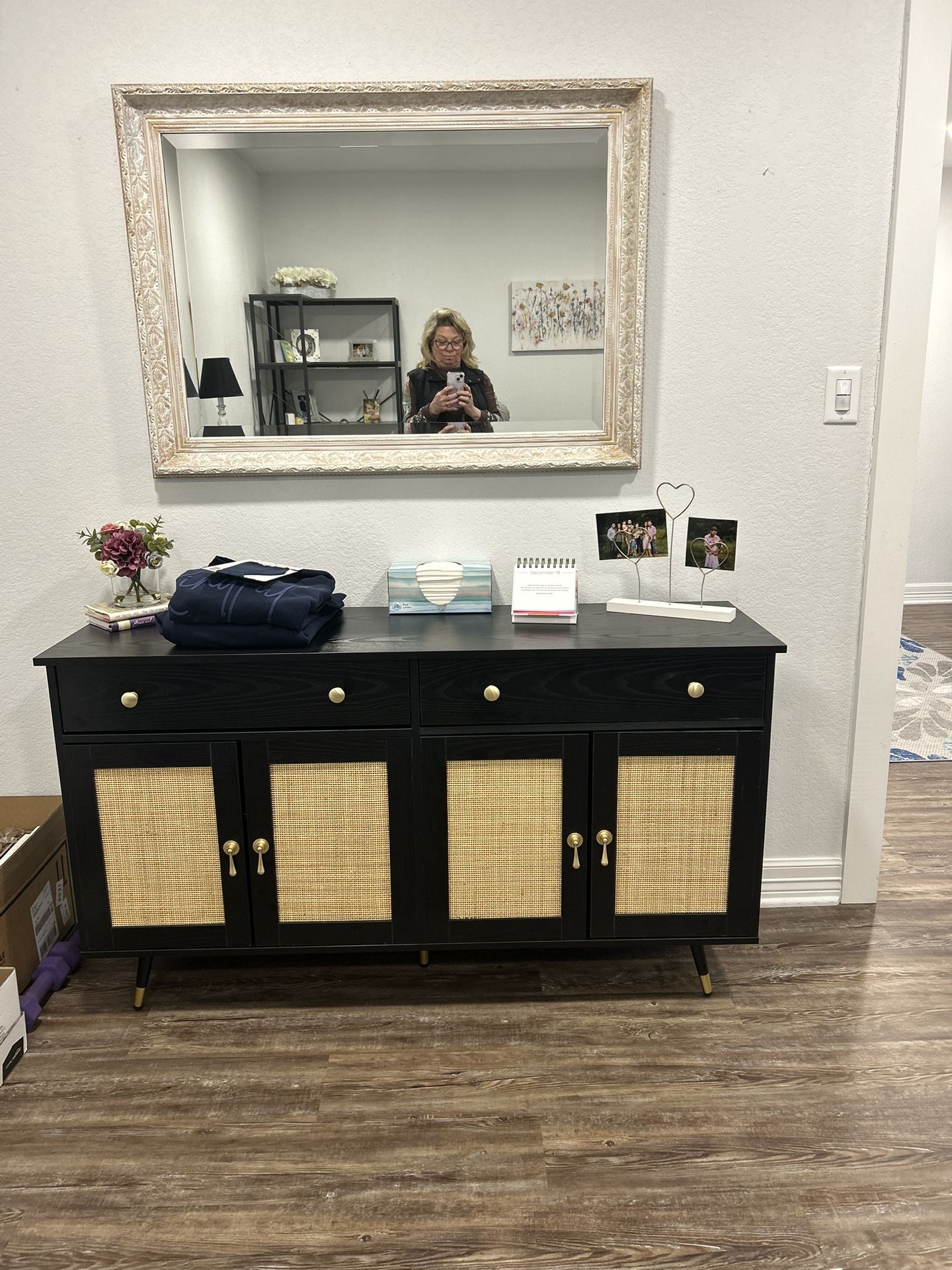 Cadenza Cabinet