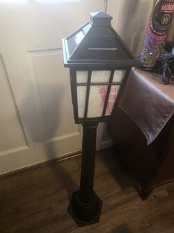 Garden Solar Ligh / Light Post. New, Never Installed.