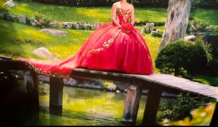 red quince dress