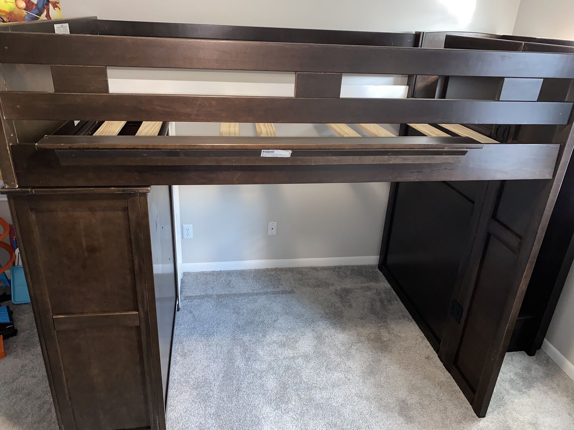 Full Size Ivy League Loft Bed