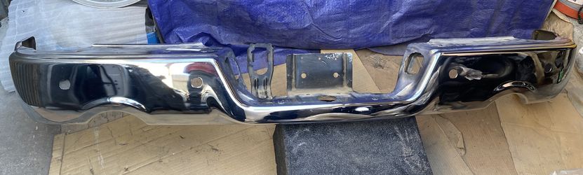 Dodge Ram Rear Bumper Dual Exaust W/Sensors 09 to18 Factory Oem chrome