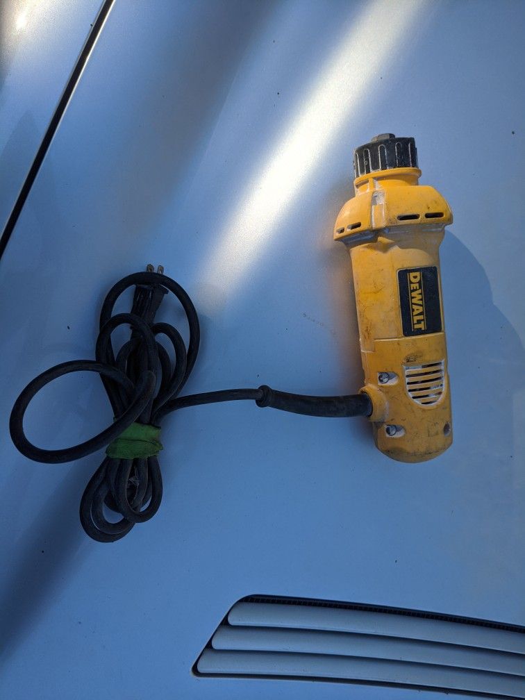 DeWalt Corded Cut Out Tool